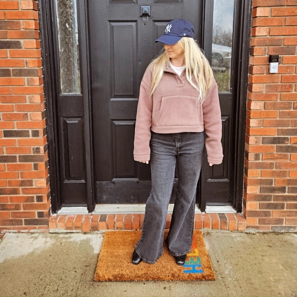 Meet your Posher, Jamie - Picture 7 of 7